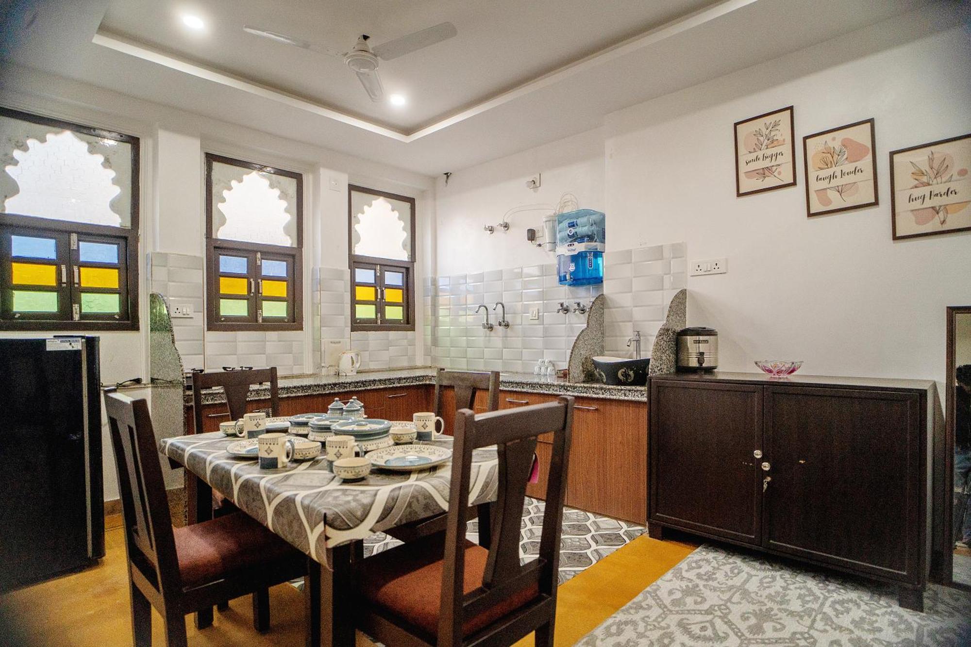 Footprint Hostel Udaipur Bagian luar foto