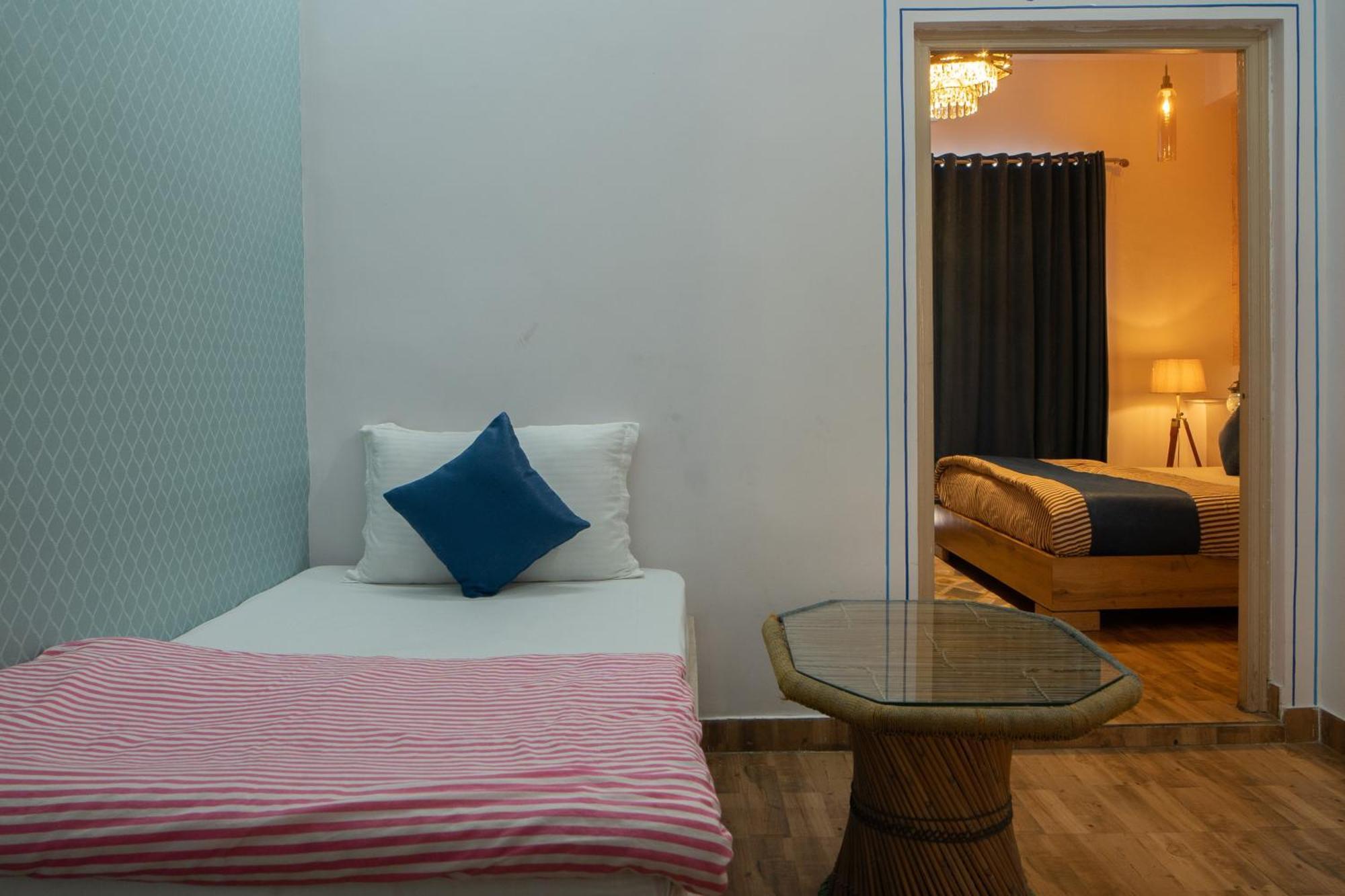 Footprint Hostel Udaipur Bagian luar foto