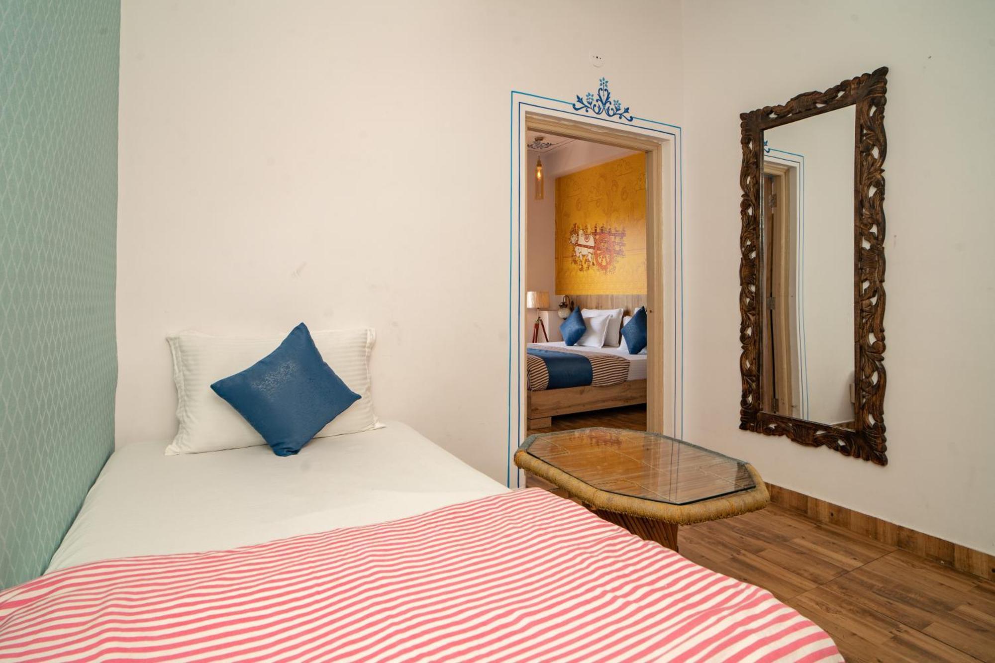 Footprint Hostel Udaipur Bagian luar foto