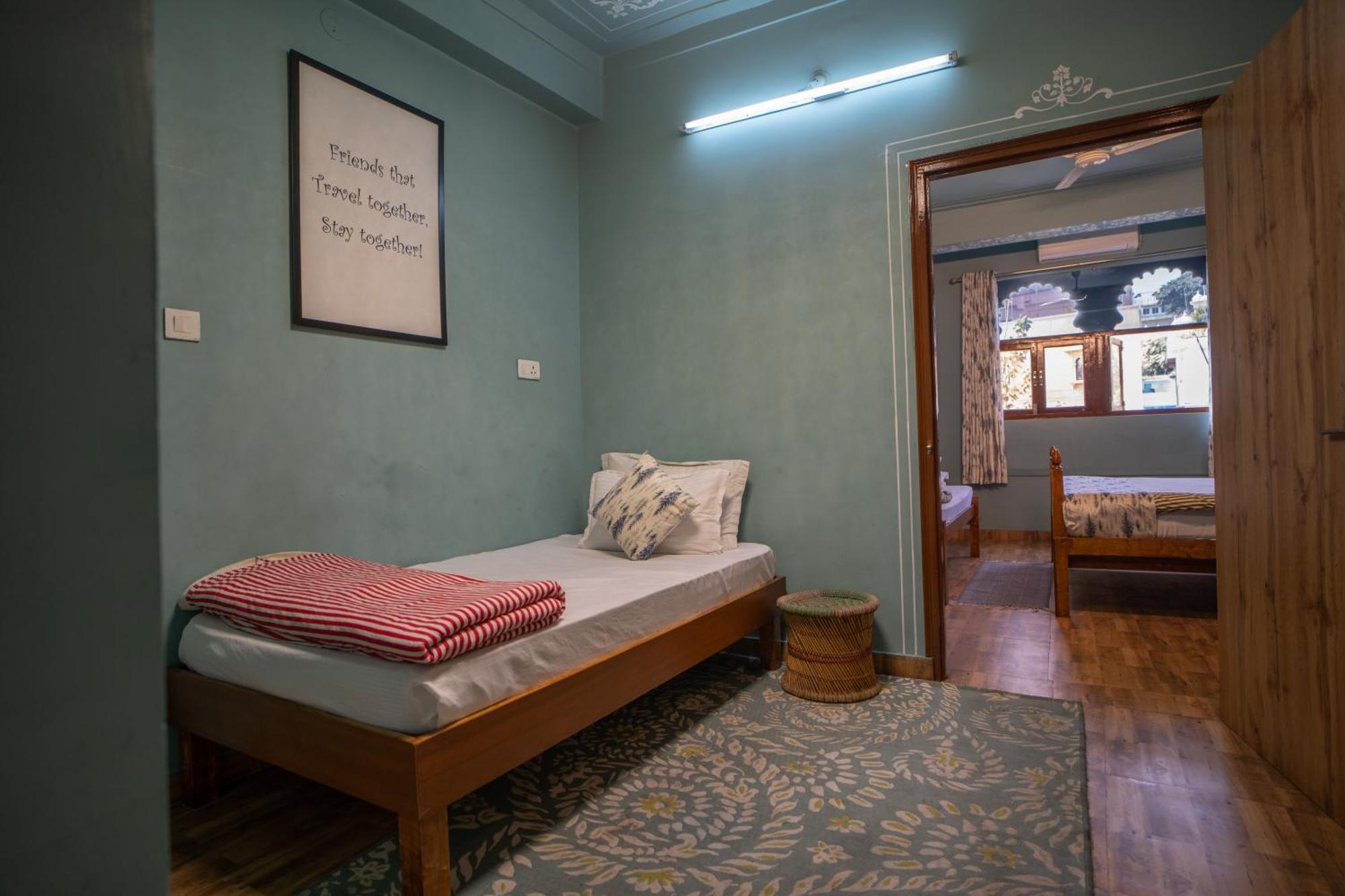 Footprint Hostel Udaipur Bagian luar foto
